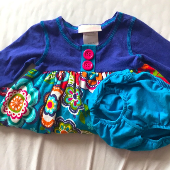 Bonnie Baby dress with matching bloomers - Picture 1 of 4